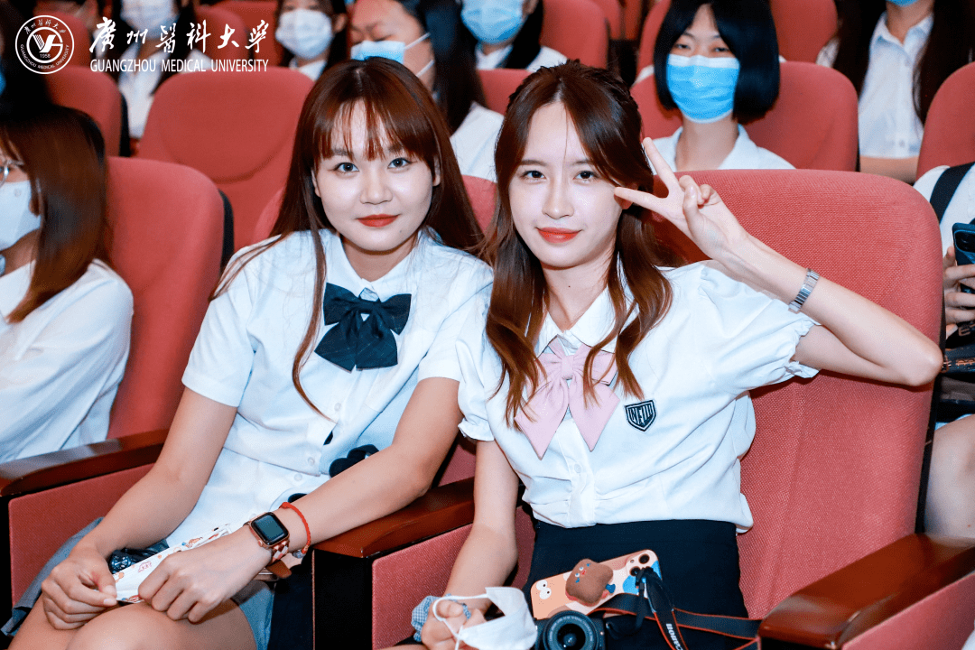 九游账号登录TheShy遭遇十二持续失利，日本队教练压力巨大！观众掌声雷动(日本队 主教练)