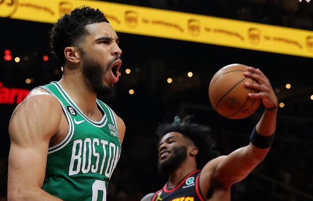 九游游戏大全关于塔图姆与60激战TL分钟，比赛局势复杂胜负难料！，Uzi焦点对战热度持续攀升的信息